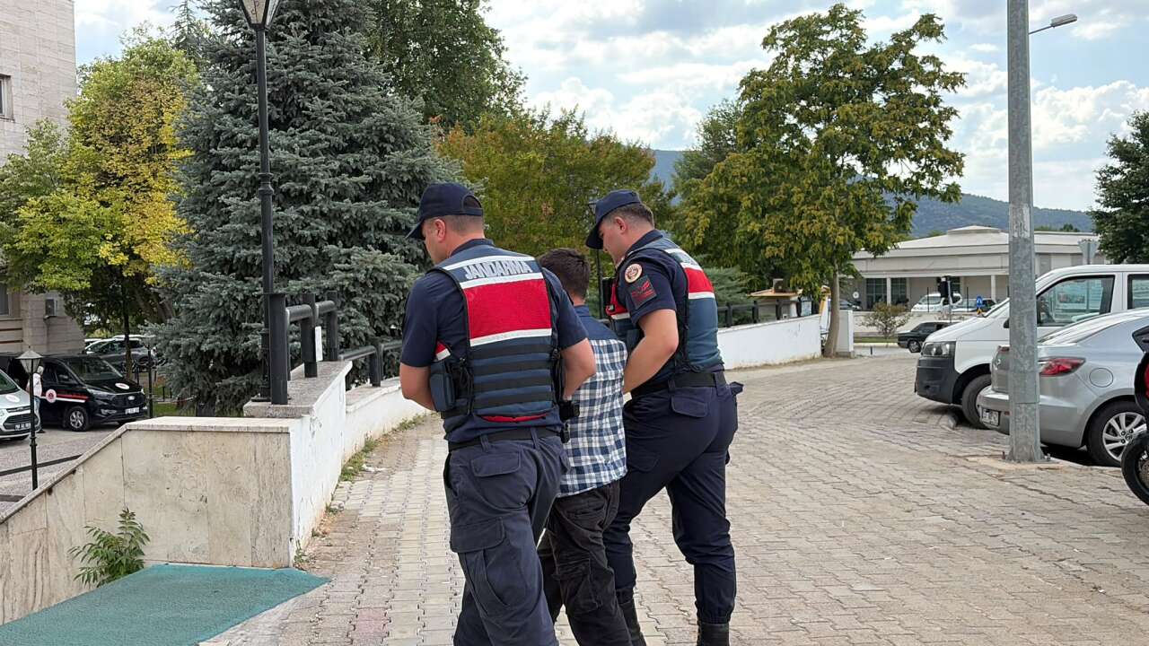 Muğla’da Tüfekli Cinayet Zanlısı Adliyeye Sevk Edildi 1